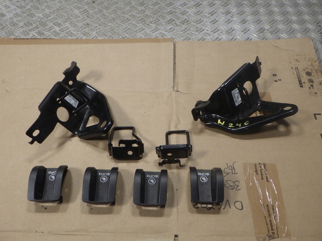 фото №1, Комплект isofix кронштейн кронштейн детское кресло w246