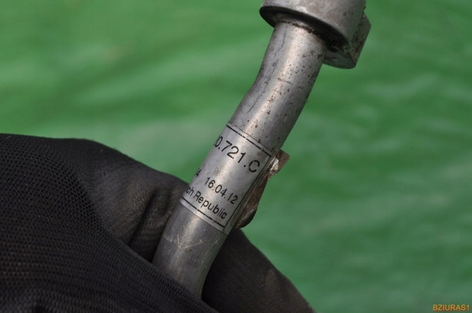 фото №8, Шланг klimaztyzacji vw touareg 7p6820721c