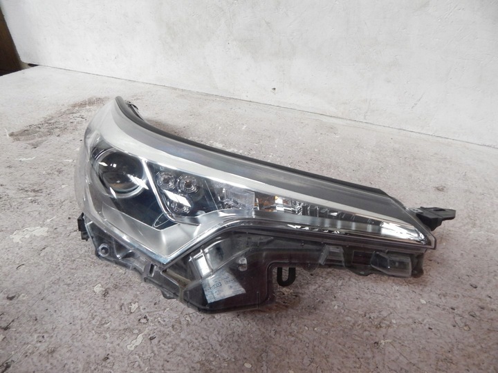 фото №5, Лампа правая передняя toyota chr 17-22 лампочка c-hr ch-r перед