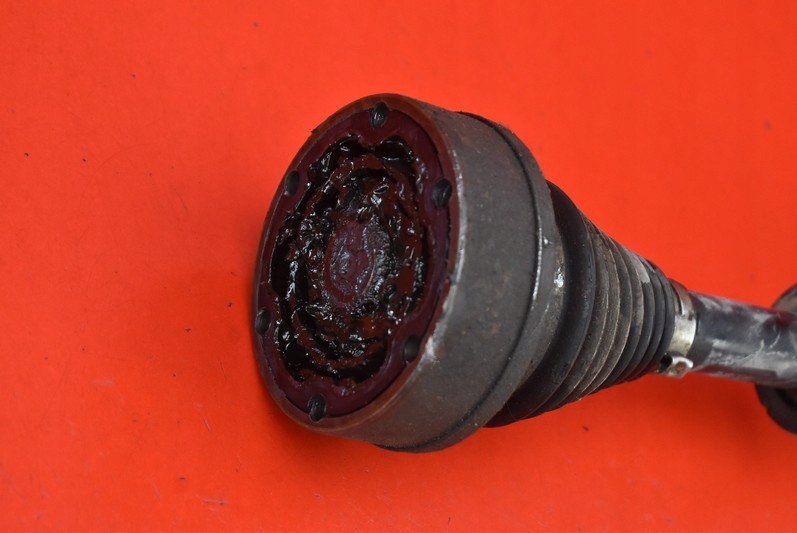 фото №7, Приводной вал левая перед механическая коробка передач 6r0407763q skoda rapid 1.6 tdi 90 km 12-17