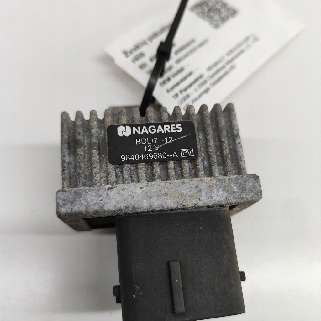 фото №7, Renault koleos i 2008 реле / модуль системы отопления предварительного