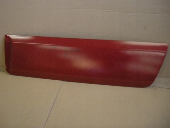 фото №1, Suzuki jimny молдинг дверь левая