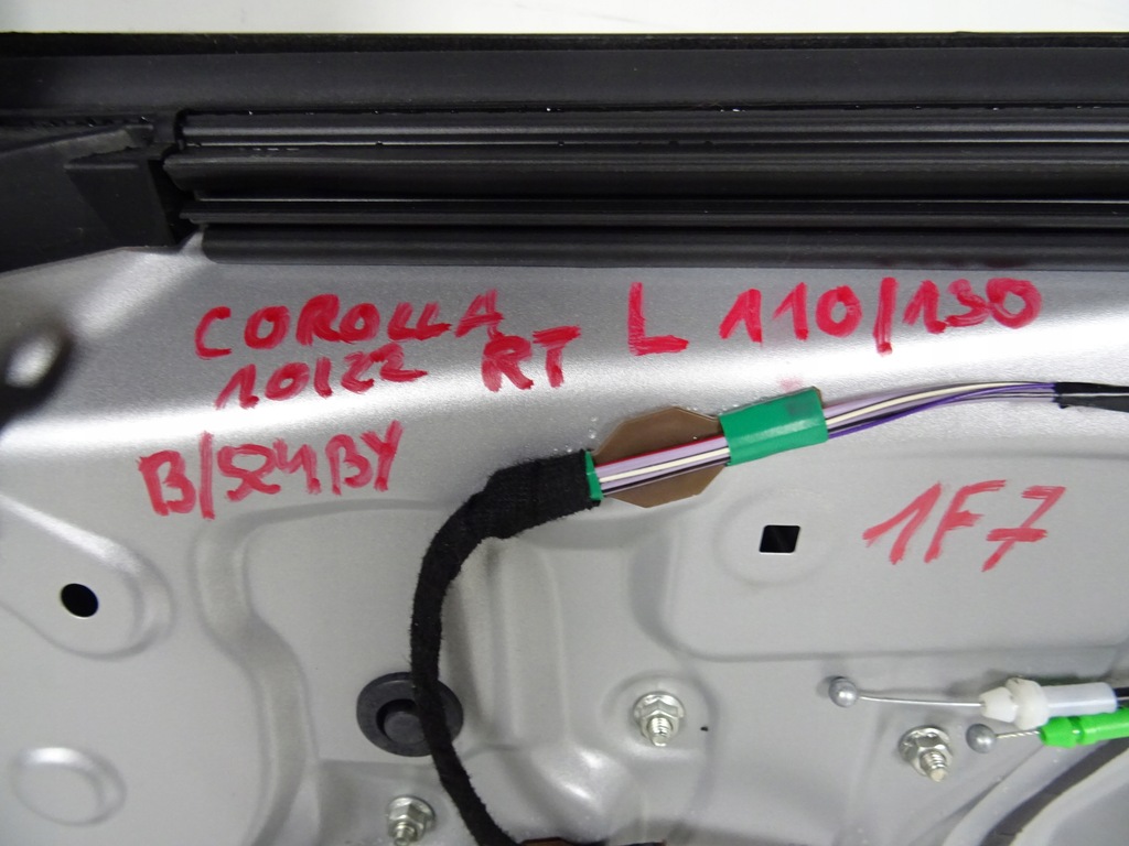 фото №16, Corolla e21 xii дверь правое задняя задние 1f7 hb 2019-