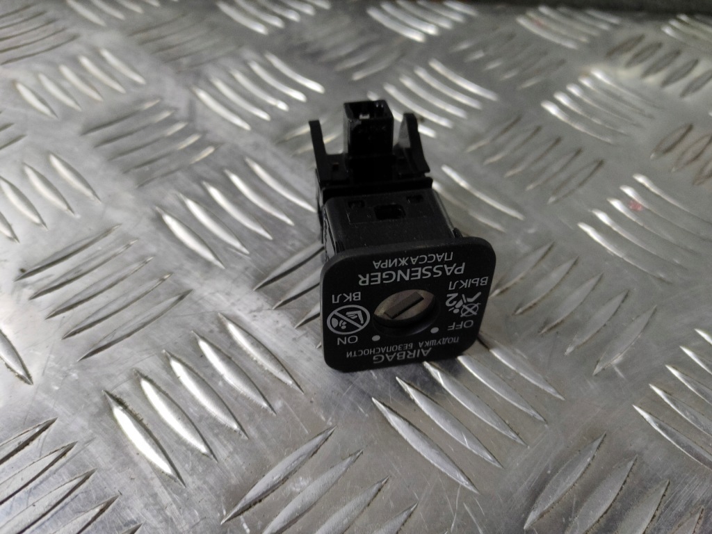 фото №1, Lexus rc 350 rcf кнопка wyłaczania подушки безпеки