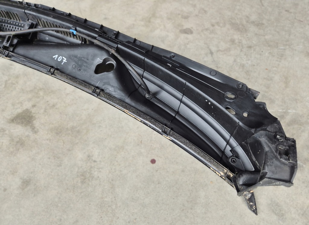 фото №9, Citroen c1 peugeot 107 toyota aygo жабо пластиковый форсунки омыватель