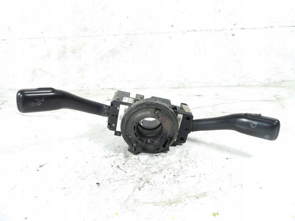 фото №1, Audi a6 c5 переключатель комбинированный 8l0953513g