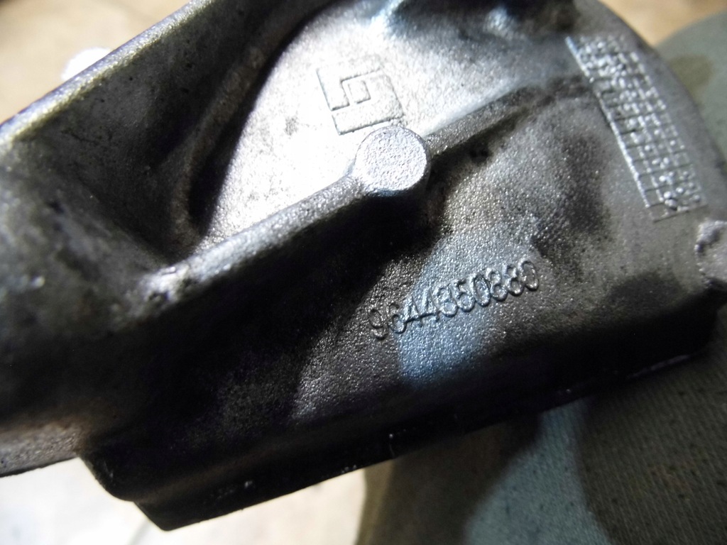 фото №7, Volvo v50 2.0d 05' насос оливи 9644350880