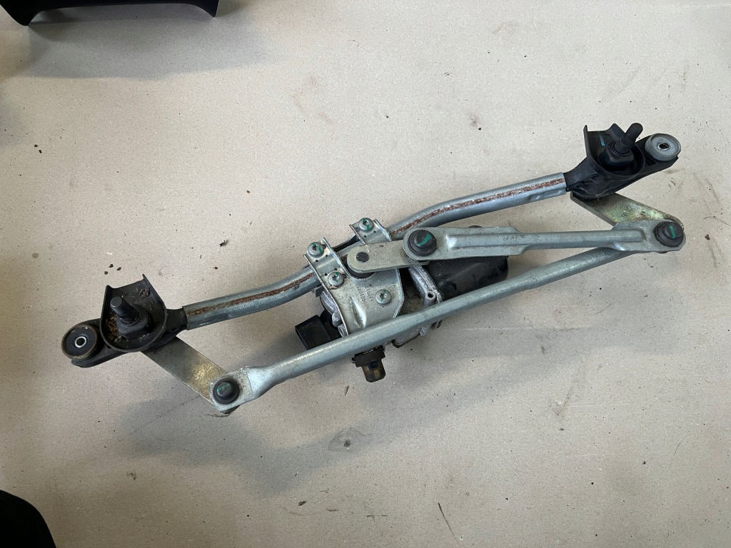 фото №1, Hyundai i20 ii 14- механизм дворник europa