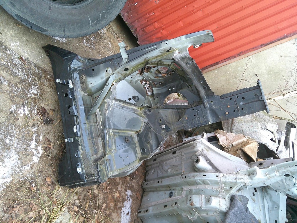 фото №1, Audi q5 80a чверть права передня