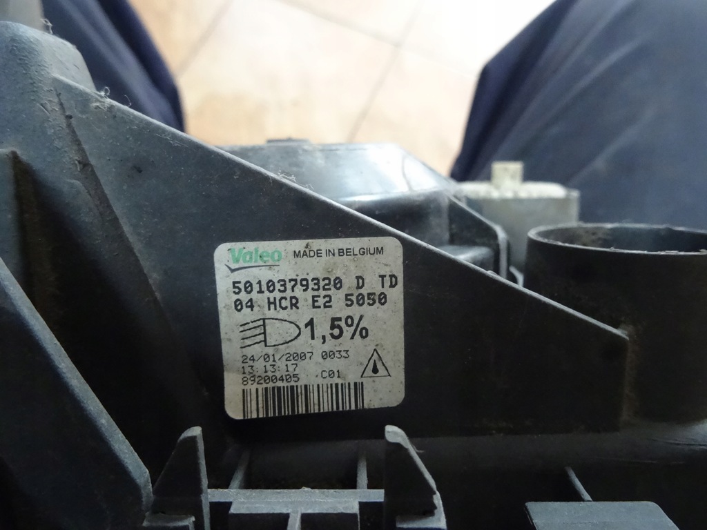 фото №6, Renault premium 220dci лампа правая 5010379320