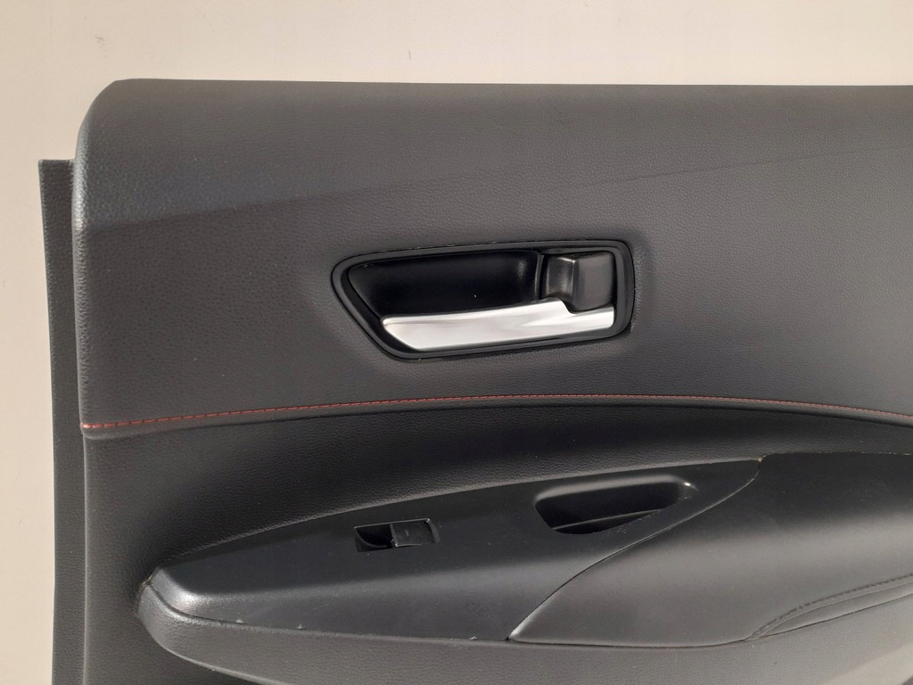 фото №7, Toyota corolla e21 / 2020 обшивка двері задній правий kombi et116