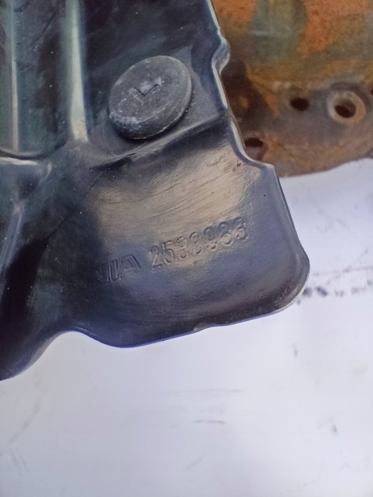 фото №3, Кронштейн лампи scania r s 2533983 кронштейн