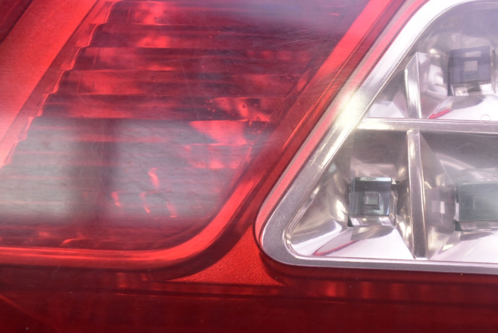 фото №13, Лампа ліва задня задня 9681074380 citroen c5 ii x7 iii kombi 08-17