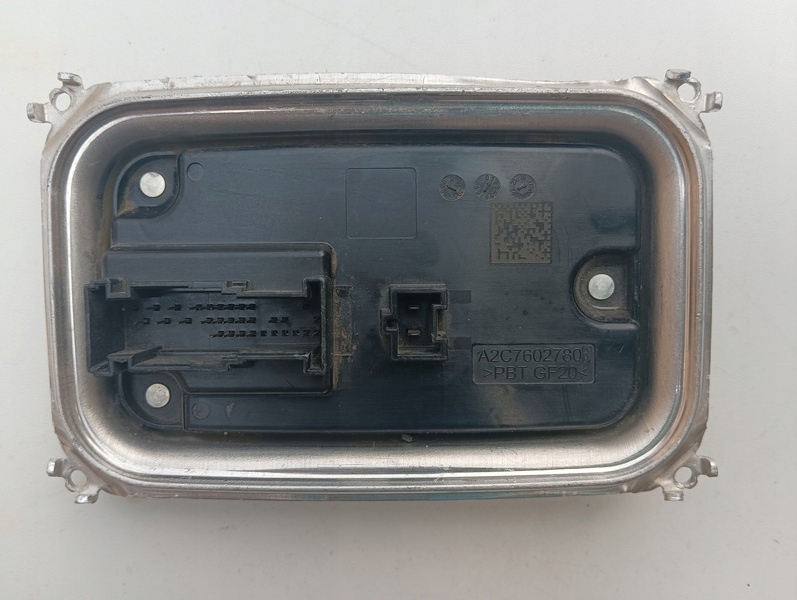 фото №1, Преобразователь led a2239005220 mercedes w223