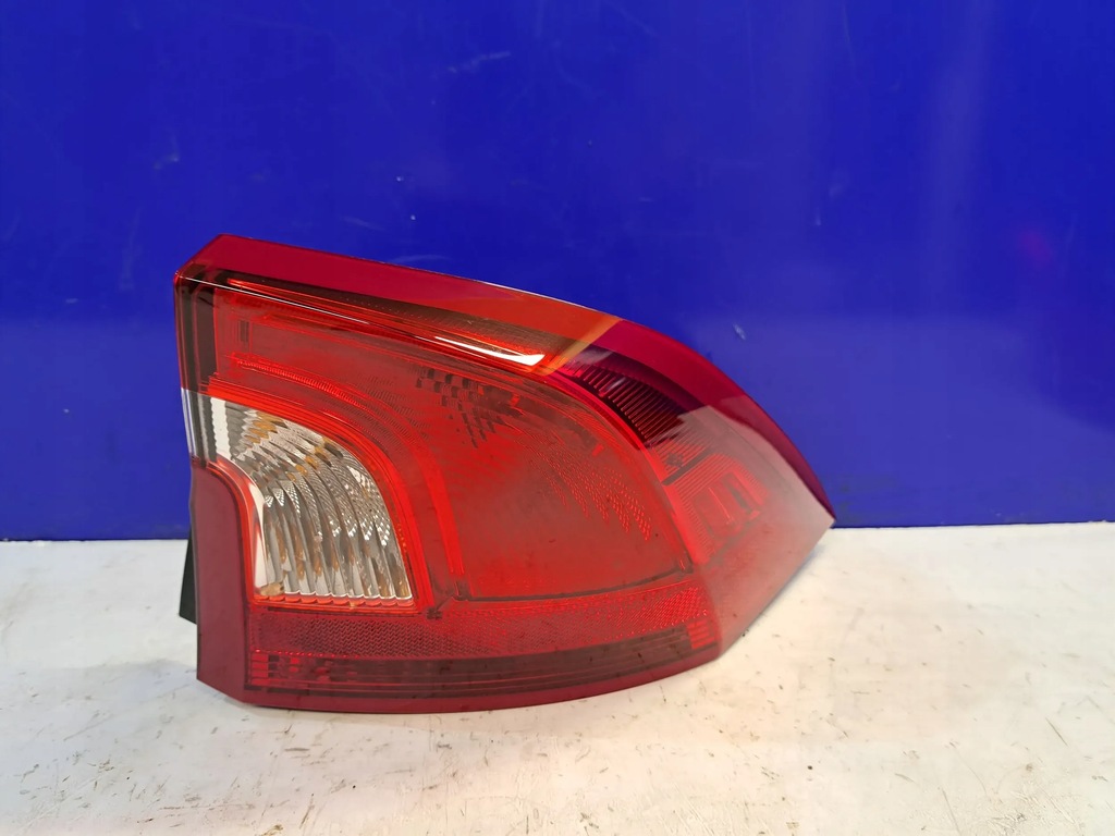 фото №1, Volvo s60 2015 po правая лампы задние