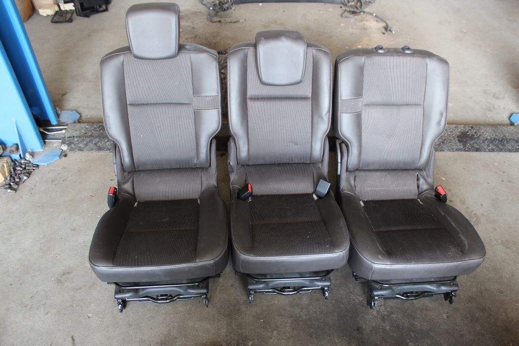 фото №5, Renault scenic iii сиденья полукожа обшивки комплект