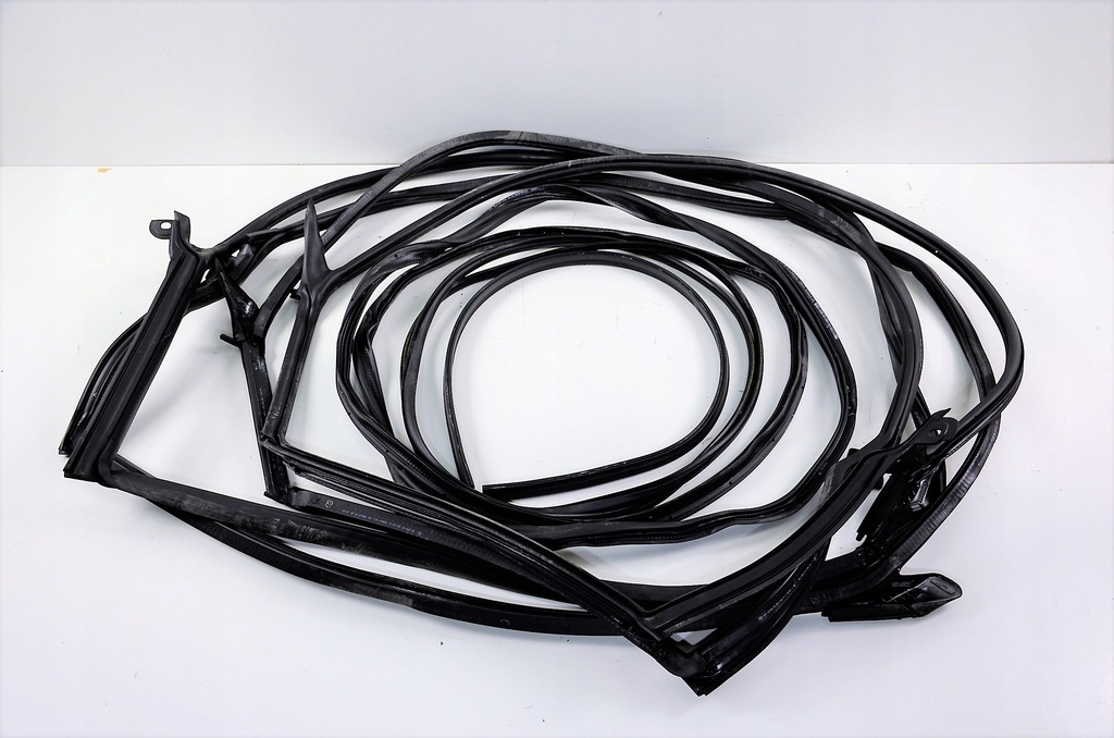 фото №1, Vw arteon fl комплект ущільнювачі двері капот