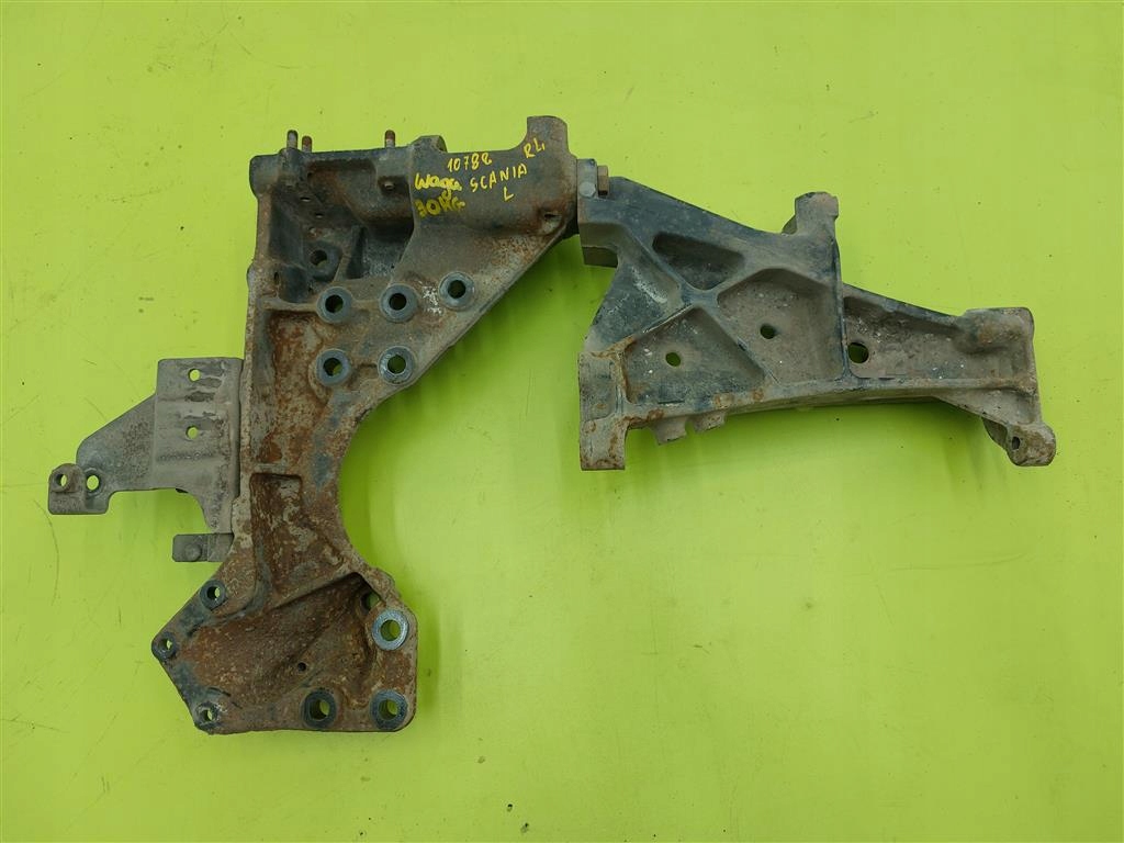 фото №4, Кронштейн левый kpl бампера scania 4 r r440 2004-2016r 1727270