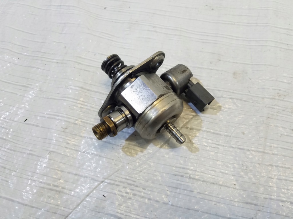 Купити Насос пального audi a5 8t 2.0 tfsi 06h127025n