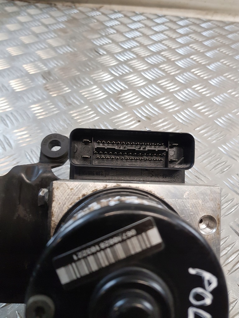 фото №13, Насос abs vw polo iv 9n 1.2b 6q0614117c 6q0907379e