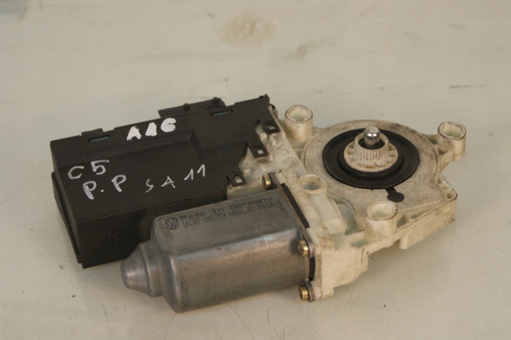 Купить Моторчик стекло правый перед citroen c5 9648485080