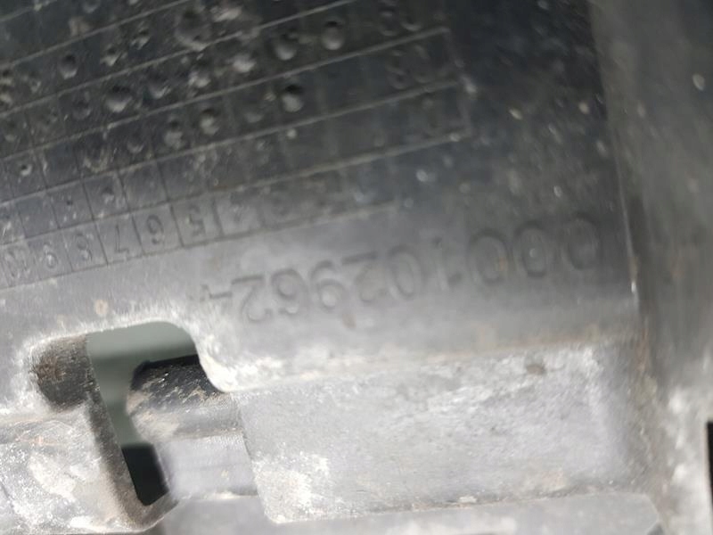 фото №4, Напрямна бампера задня renault megane iii