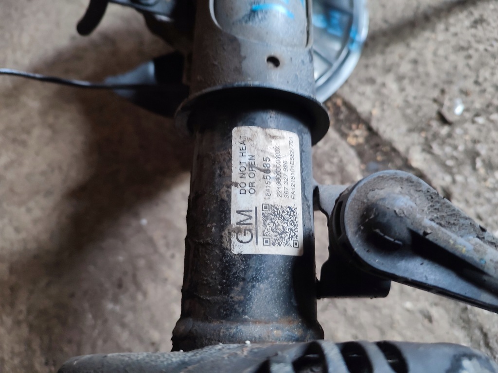 фото №10, Амортизационная стойка поворотный кулак амортизатор левый перед opel insignia b