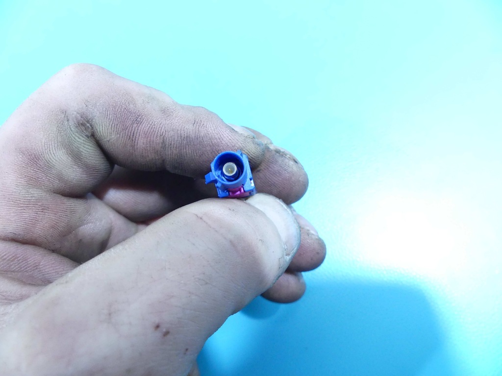 фото №6, Антенна плавник skoda superb ii 3c0035507aa