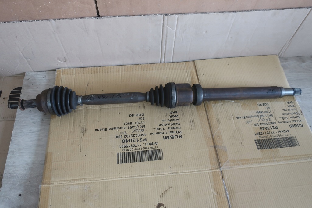фото №1, Volvo s40 ii v50 привідний вал права довга 1.8 b 04-