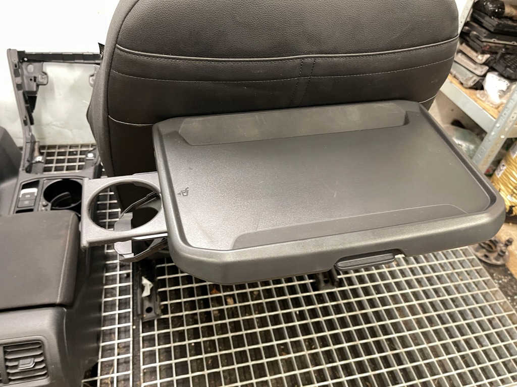 фото №12, Vw touran iii 5ta 5t сидіння обшивки сидіння stoliki обшивки europa kpl