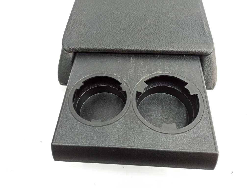 фото №12, Mercedes-benz c w203 2004 з задній підлокітники