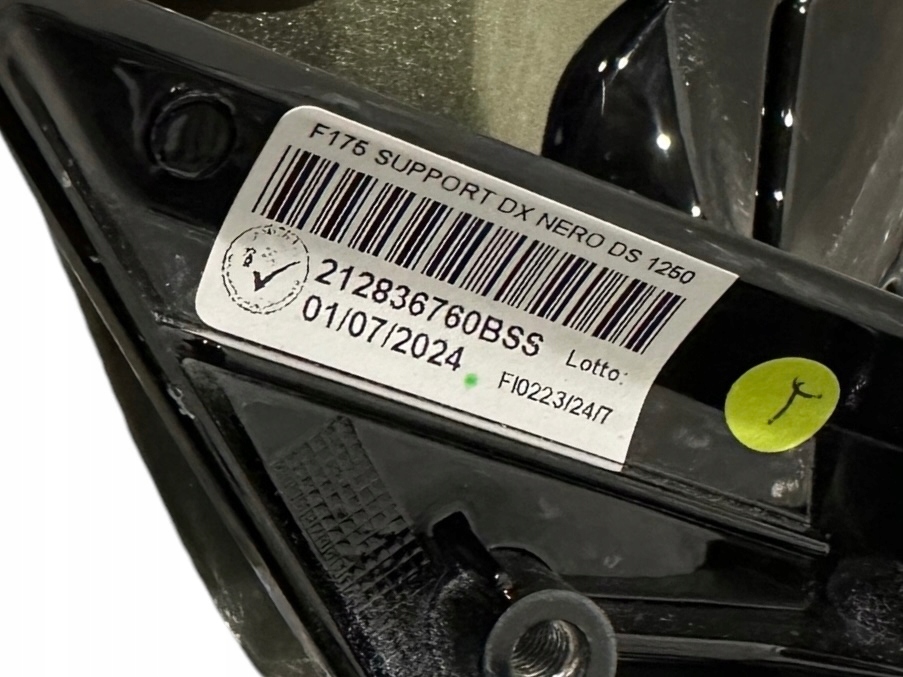 фото №7, Ferrari purosangue f175 праве дзеркало правий mirror