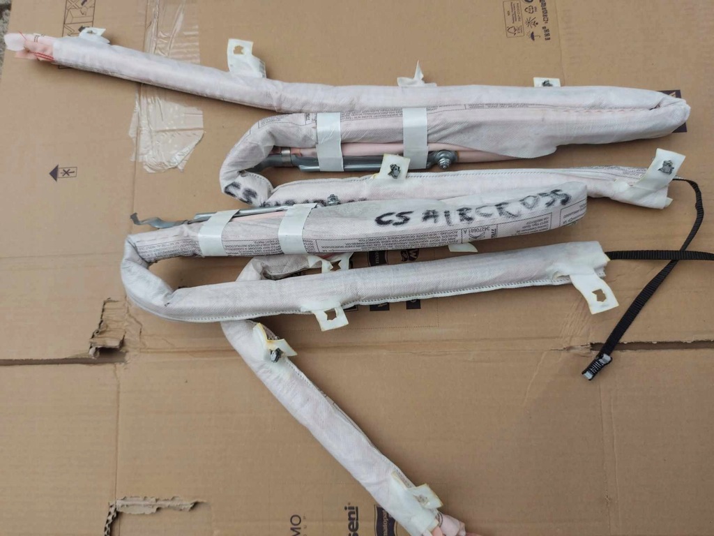 фото №1, Citroen c5 aircross шторка безопасности левая оригинал