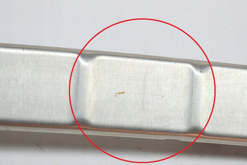 фото №6, Volvo xc40 b4 задня молдинг замка багажника права захист ремінь 31484139 2.0h