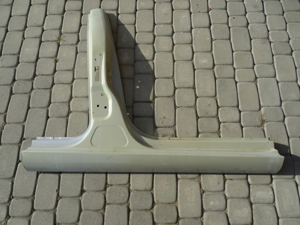 фото №1, Vw jetta 1k5 поріг правий блок двигуна кронштейн