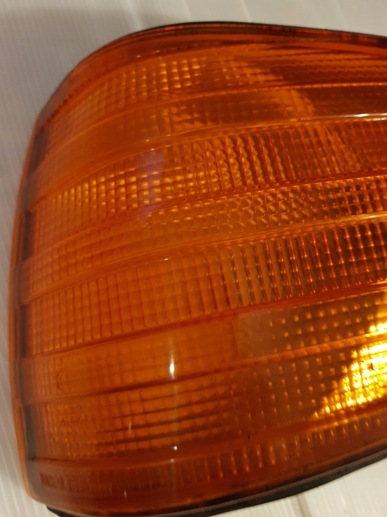 фото №6, Поворотник лівий mercedes w126 sec