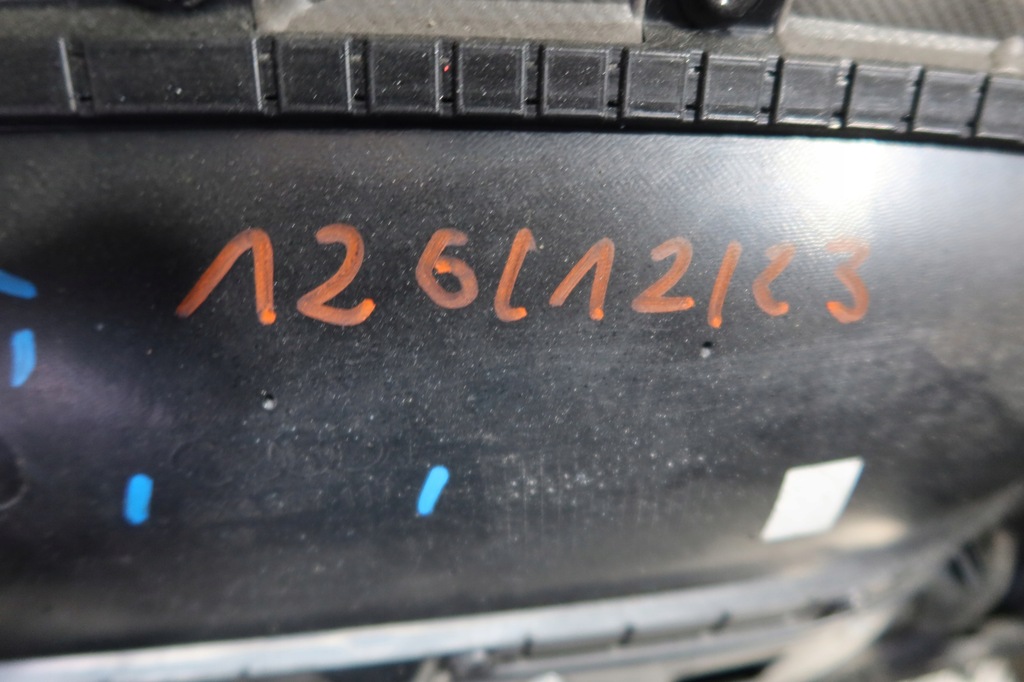 фото №13, Обшивка обивка дверь левый перед audi a1 8x 8x3867117