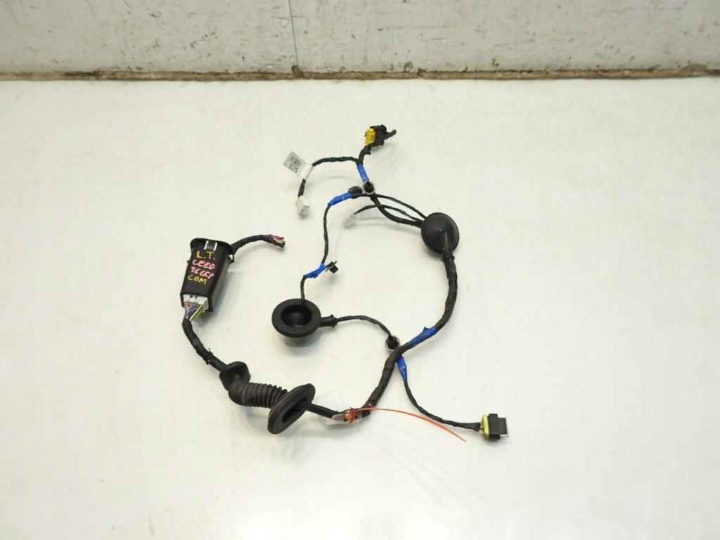 фото №7, Жгут электропроводка дверь левый задняя kia ceed i kombi 91650-1h030