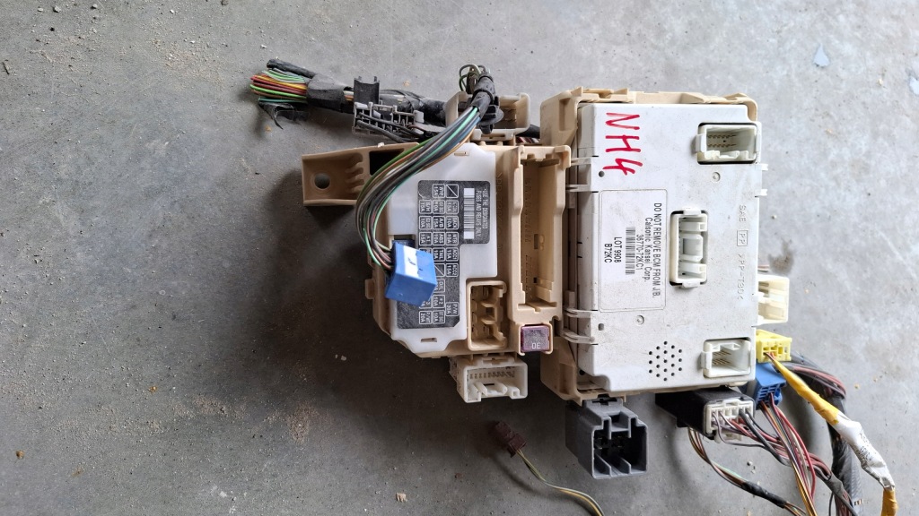 фото №1, Bsi suzuki swift iii 36770-72kc1