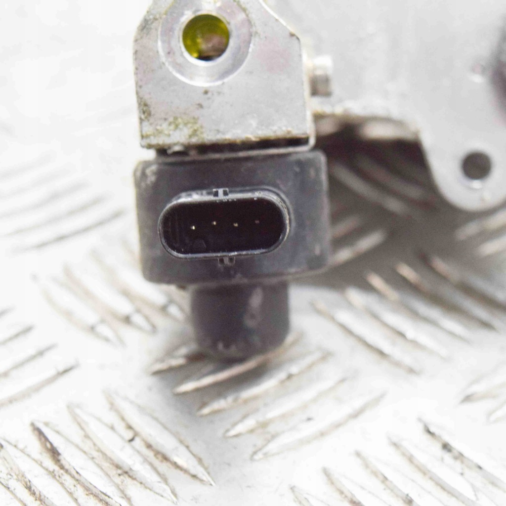 Радіатор оливи tesla model 3 108824800d 12185635 258kw 2018 Зі Шроту