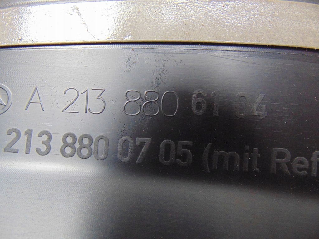 фото №16, Молдинг накладка крила права перед mercedes w213 a2138806104