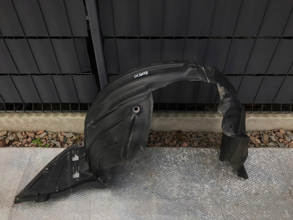 фото №1, Mazda 3 iii b45a правое подкрылок перед 2013-2019