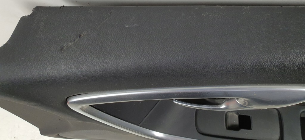 фото №12, Обшивка оббивка двері правий перед volvo v60 eu