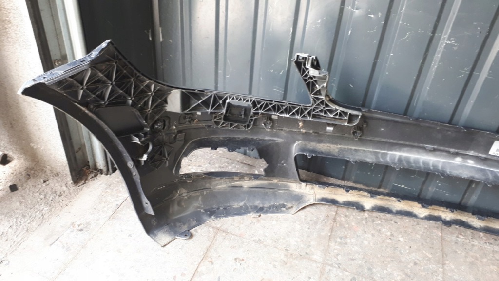 A2048850025 бампер перед mercedes c w204 pdc szary Цена