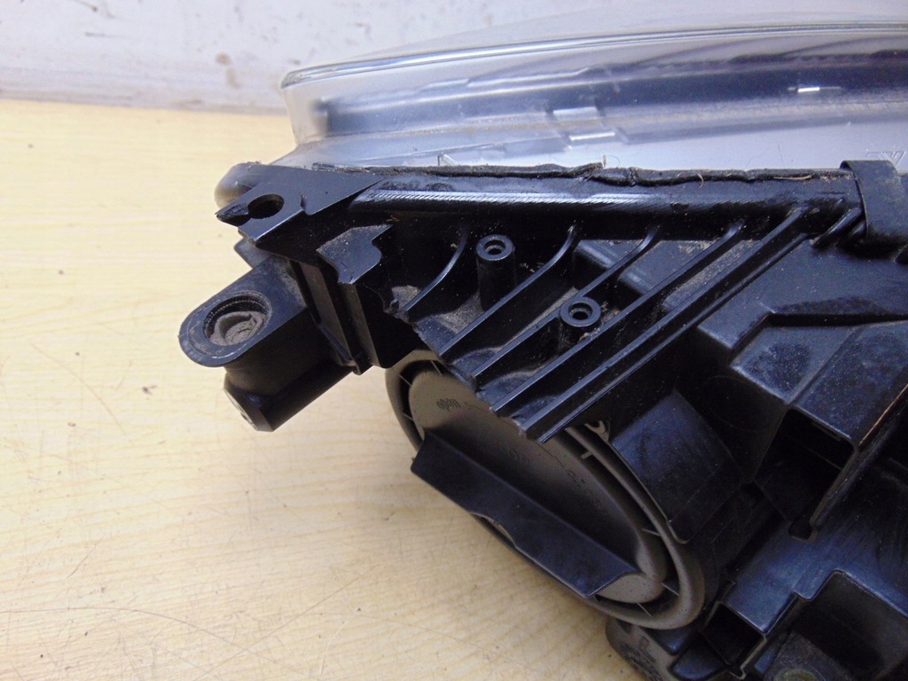 фото №15, Лампа левая перед mercedes w251 lift r klas europa