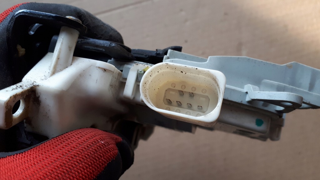 фото №10, A6 c7 4g замок двері лівий перед 6pin a7 s4 b8 a5