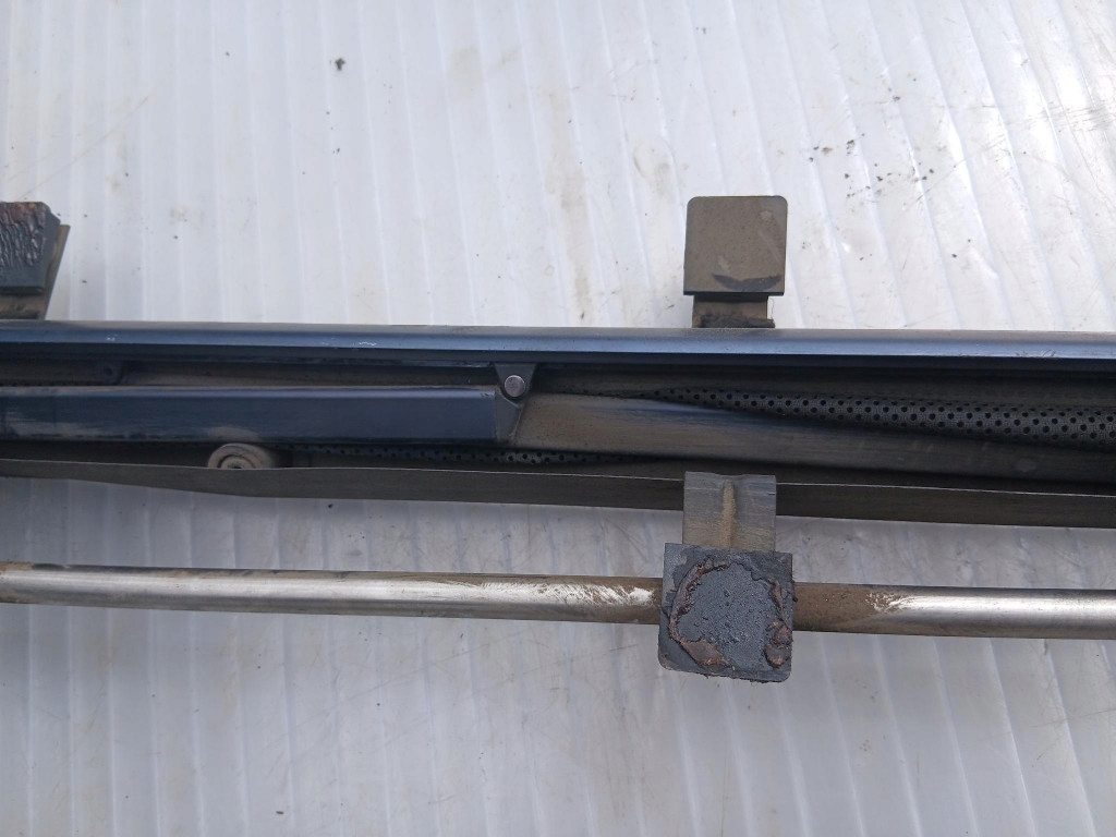 фото №12, Шторка задний стекло audi a6 c5 1.9tdi 98r sedan 4b5861325exu