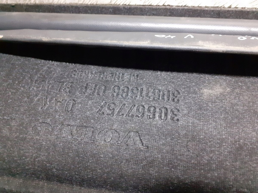 фото №3, Полка задняя volvo v40