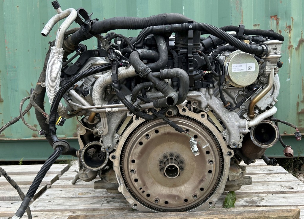 Двигатель голый стойку porshe macan turbo ctla ctl 3.6 400km biturbo 76 tys km Киев