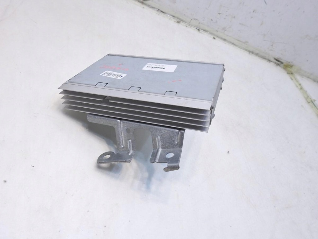 фото №9, Усилитель радио chrysler sebring iii